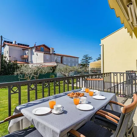 Mirjana 2 Apartament