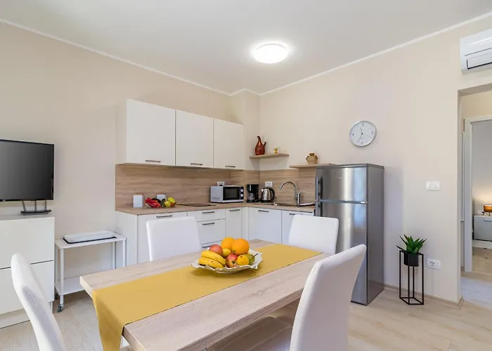 Lejlighed Mirjana 2 *